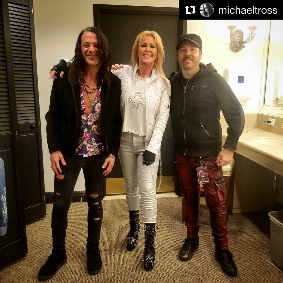 litaford's tweet photo. Thanks to our dear friend  @MichaelTRoss for joining us on keyboards last night at our show in Las Vegas at the @GoldenNuggetLV!
Headed to California next!
Tonight, SAT:

Aug 31 - Santa Clarita, CA
The Canyon

For more tour dates, visit https://t.co/03qjNzng8M https://t.co/Pask2jgP2F