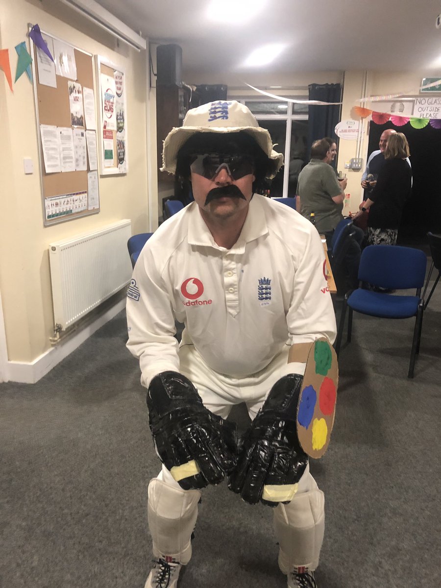 Geraint Jones tweet media