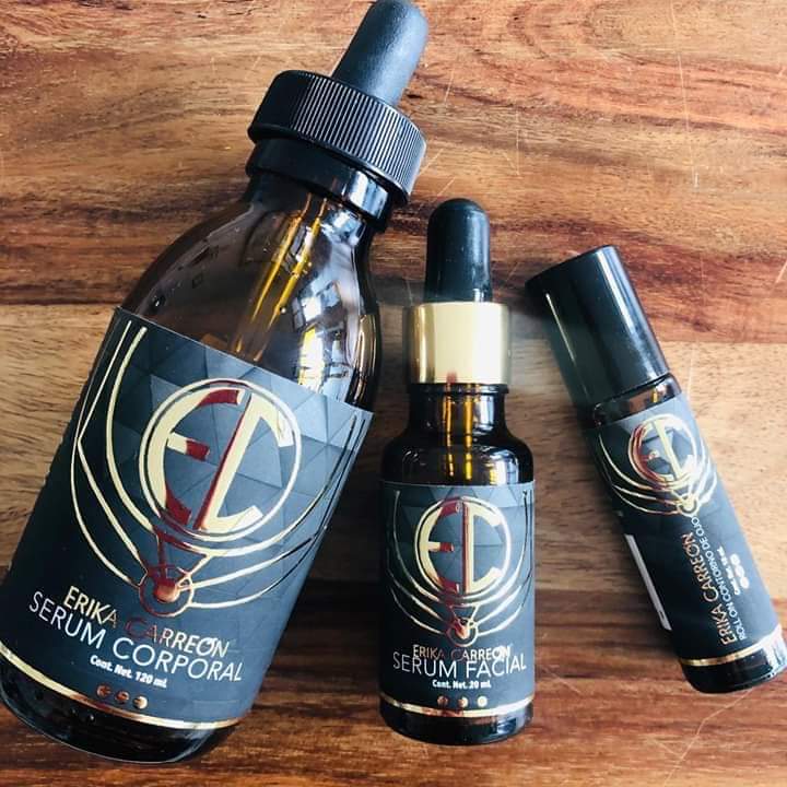 Llévate el kit completo para el cuidado facial y corporal.
🌿Serum Facial de incienso, lavanda y geranio.
🌿Rollon contorno de ojos y líneas de expresión de lavanda,ciprés e incienso. 
🌿Serum corporal reafirmante de Ciprés,Patchulli y Lavanda.
Precio kit, 3 productos $ 930 pesos