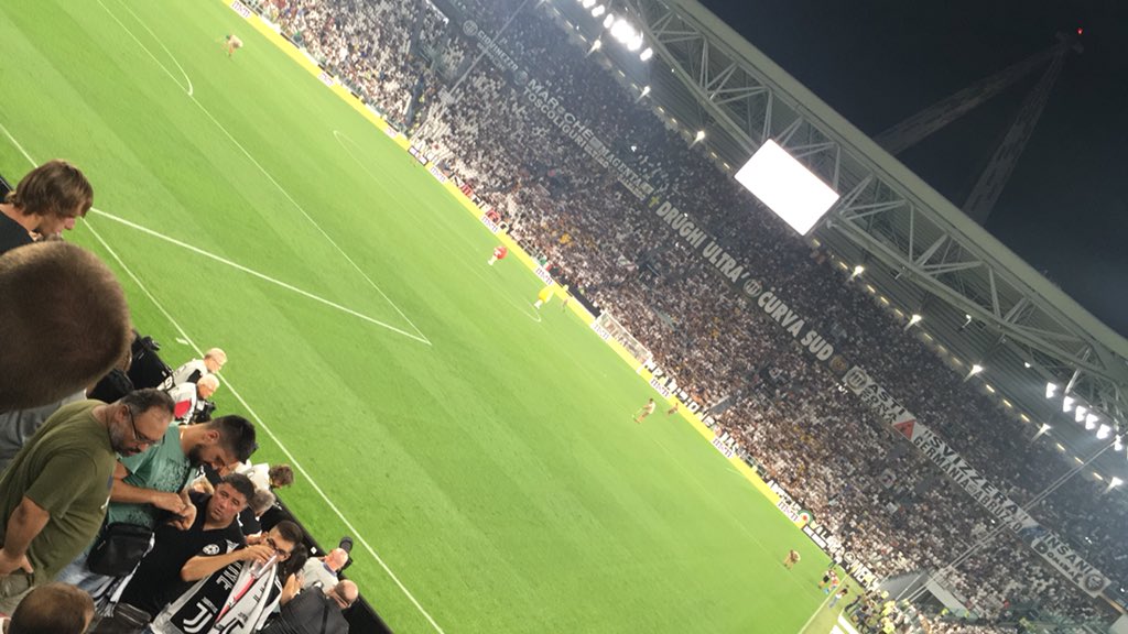 ValcalepioJC's tweet photo. Ricominciaaaamooooo... https://t.co/0B3u24P4dE