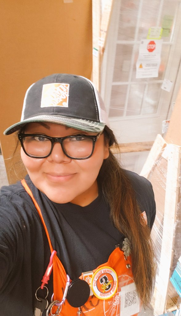 kristinbitsoi's tweet photo. #Specialty #Saturday here at #straightoutta470 ππ
Rockin our #HDGear! Great job to our D30/D29 Specialist Dennis and @Chayna_Parsons_ for inquiring on our shoppers #Homedepot #Service needs!π₯³ @zeeepee @nlorenz90_m @HaroldTHD #orangefamily #PMDWinsWithServices #PMDFocus5Events https://t.co/SEYi17gULd