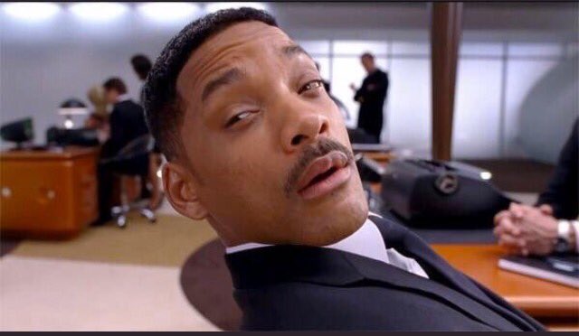 MediaNurse_'s tweet photo. You have malaria and you're calling @iam_smalldoctor , walahi o sick gan, in fact your sickness is a #BigiMan. Except you're calling him to come and kill your mosquitoes well well, hain. https://t.co/xAhDkYWN1p