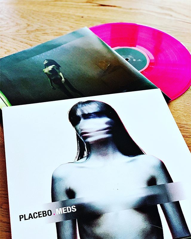 _TheVinylDaily_'s tweet photo. Placebo: Meds.
-
-
-
-
#vinylrecord #vinyl #vinylrecord #music #nowplaying #placebo #pink #limited #colouredvinyl #thevinyldaily #vinylcollection #vinyloftheday https://t.co/WYXiLeoNKo https://t.co/SrLtlpck7Y