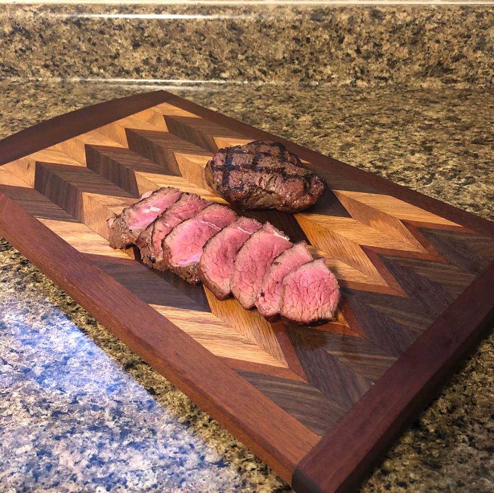 TheMeatHouse3's tweet photo. This looks a whole lot like your next meal😏👍 
-
#TheMeatHouse #CovingtonGA #CovingtonGAEats #GAEats #GeorgiaEats #Foodie #Food #Yum #Yummy #Delicious #Mouthwatering #Eeeeats #PrimeRib #RibEye #TBone #Sausage #Bacon #Meats https://t.co/8SSfagFLpf