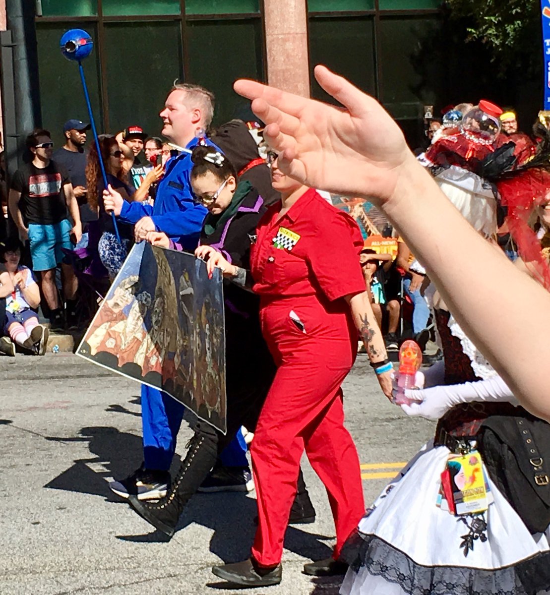 Level7AccessPod's tweet photo. Oh look someone spotted @page_branson for me! And these other people helpfully pointed her out to me. There she goes! #DragonCon2019 #awkwardtiming https://t.co/uQKomNcF2m