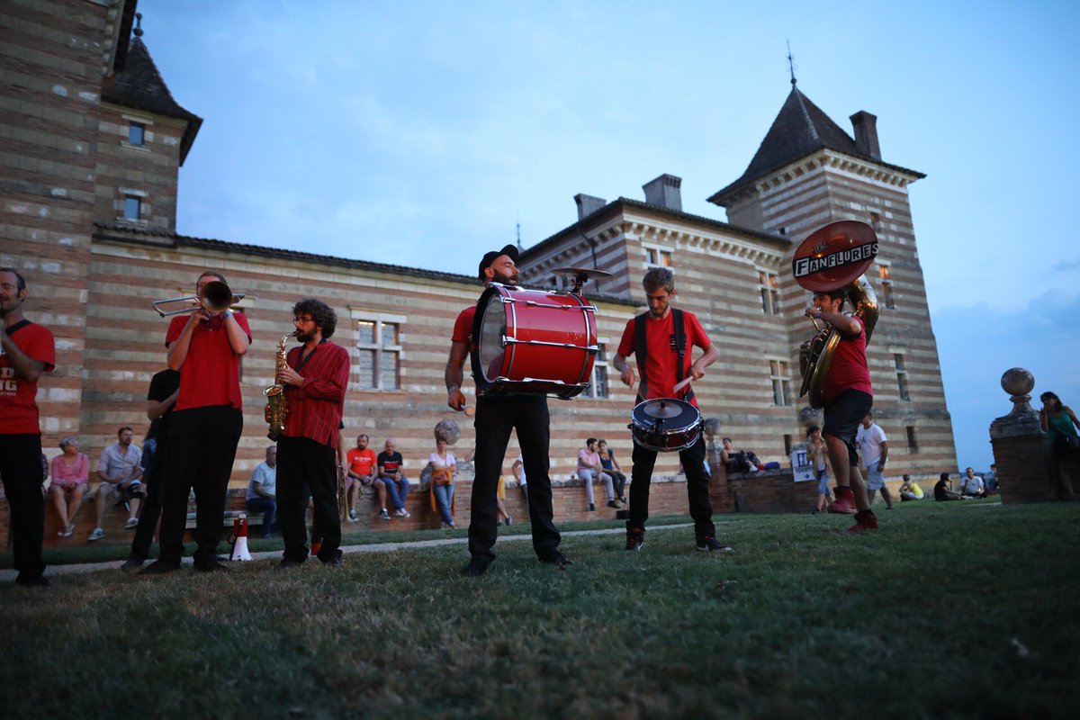 GeorgesMeric's tweet photo. Clap de fin pour le festival #31NotesdEte avec le concert de @LesNegressesV ce soir à #Laréole. Merci à tous les artistes qui ont fait de cette édition une réussite, ainsi qu’au public chaque année plus nombreux. https://t.co/QSRO4kEk0l https://t.co/7cGYGtKMQJ