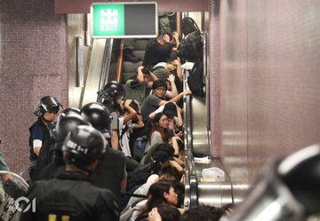 View image on Twitter