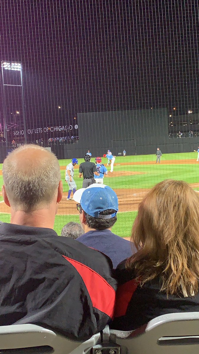 Joh2ny2's tweet photo. First ever time at a Chicago dogs game! Already loving it! @TheChicagoDogs #thechicagodogs #chicagodogs https://t.co/I91ki4lG1P