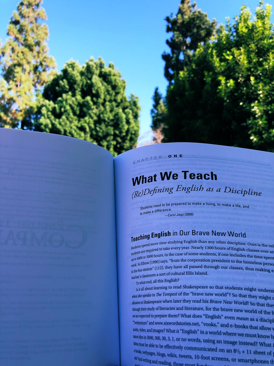 dexteachglobal's tweet photo. Assigned reading does not necessitate neglect of the outdoors! #optoutside #SelfCareSaturday #globalaztecs https://t.co/WRt9db9Aco