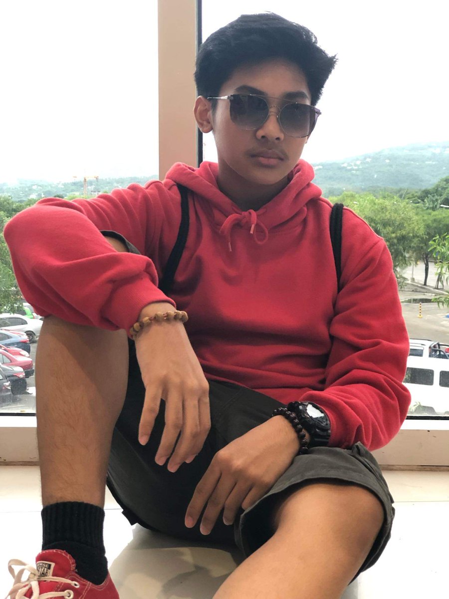 xtrim_band's tweet photo. Happy Birthday sa napaka pogi naming drummer !!! @Vincci0210 🎉🎂🎉 https://t.co/6t3xlwz9yF