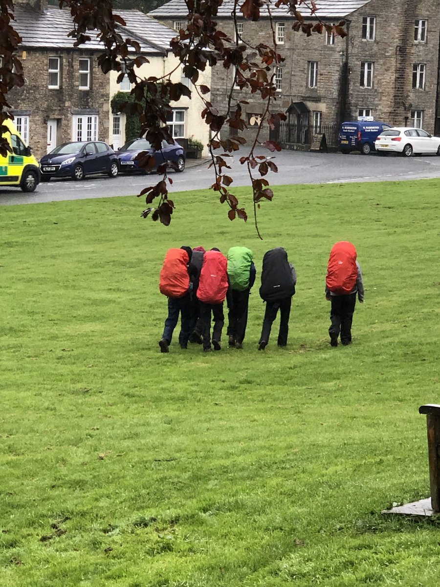 tedrangers's tweet photo. Congratulations to our amazing Rangers on completion of their Bronze DofE expedition! Soggy feet and the stone walls of Wensleydale didn’t dent their team spirit! @GirlguidingNEE #girlscandoanything  @prudhoeguides @GuidingTynedale https://t.co/xDBOGCVxhU