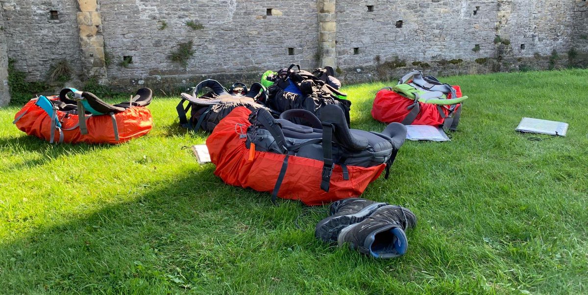 tedrangers's tweet photo. Congratulations to our amazing Rangers on completion of their Bronze DofE expedition! Soggy feet and the stone walls of Wensleydale didn’t dent their team spirit! @GirlguidingNEE #girlscandoanything  @prudhoeguides @GuidingTynedale https://t.co/xDBOGCVxhU