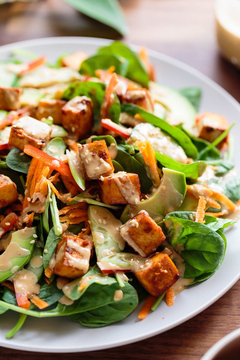 New #recipe!🥗Marinated Tofu, Avocado, and Spinach Salad with Creamy Toasted Sesame &amp; Soy Dressing → ilovevegan.com/spinach-avocad… #vegan