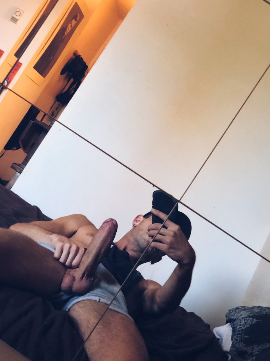 corykanexxx's tweet photo. throbbing &amp; begging for a ride 🍆 https://t.co/RqrhzIF3Bh