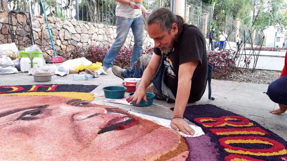 fchgt's tweet photo. El Colectivo Cultural CASAREJOS con su actividad “Arte en Vivo” en 6ª Avenida entre 2ª y 3ª calle, zona1.

#22FCH
#EstimulaTusSentidos
#RecorridoCultural https://t.co/xi9FwKcm1I