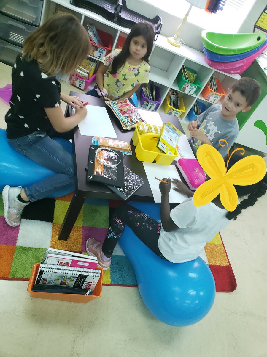 RinconGTCrew's tweet photo. This week has been so great! We took plenty of time to acquaint ourselves with flexible seating. We build our classroom community and shared many smiles! This is going to be a great year! @NISDMireles #RootEdMireles https://t.co/u4CZ0XLVwA