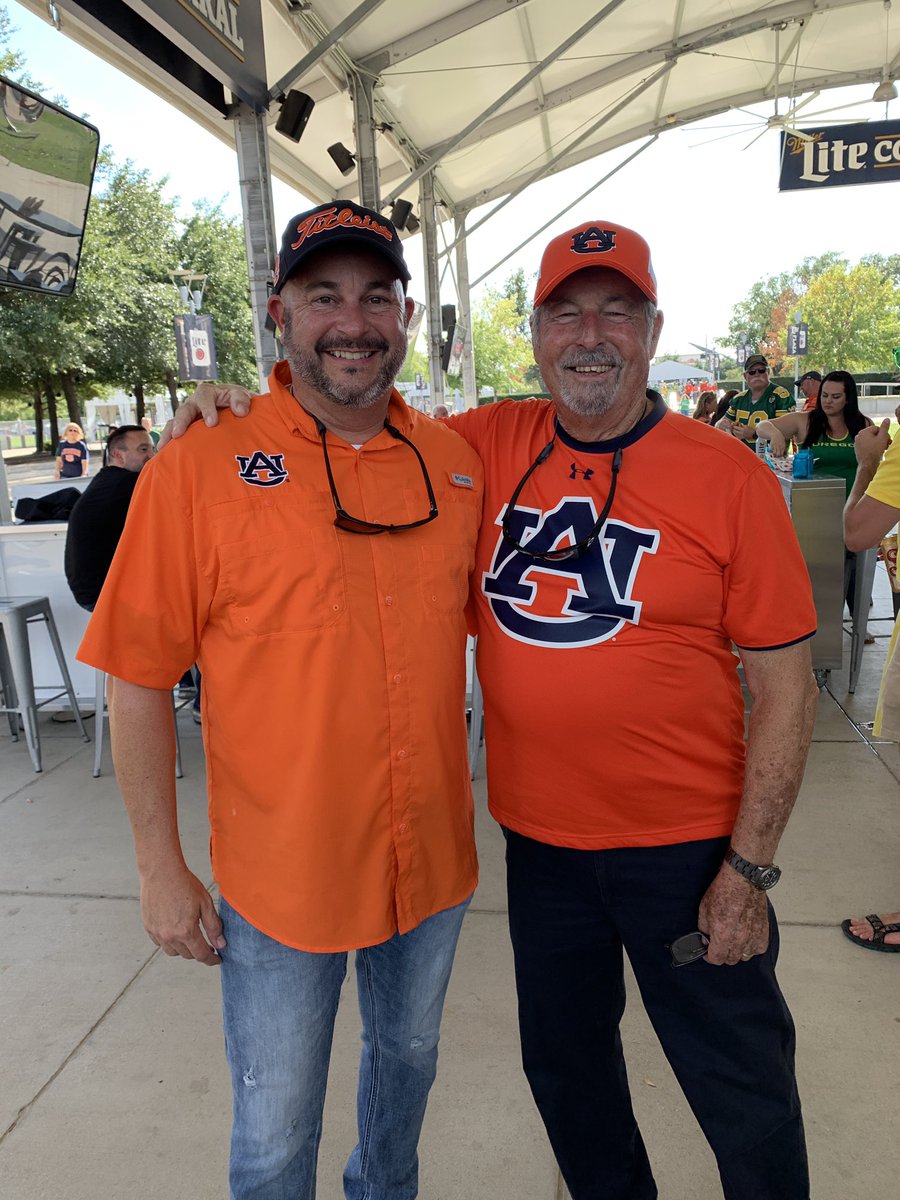 cfowler240's tweet image. War Eagle!!!!
#AuburnFootball #auburntigers #football #sec #WarEagle #AuburnFamily