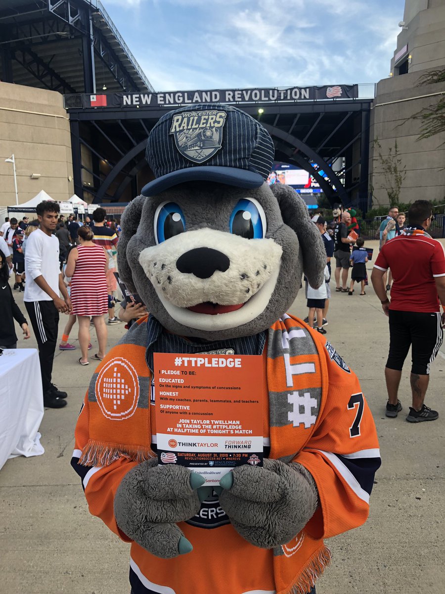 Trax_RailersHC's tweet image. #TTPledge @ThinkTaylorORG @NERevolution @REALSlyde @TaylorTwellman @MLS