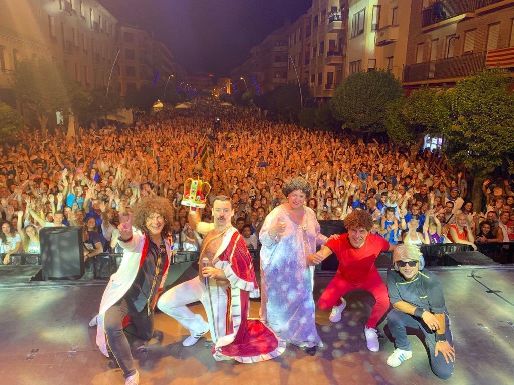 aytoejea's tweet photo. Vaya ambientado 🙌
Gracias por venir a un espectáculo único.
#FiestasEjea2019 https://t.co/XSqF0u8GMS