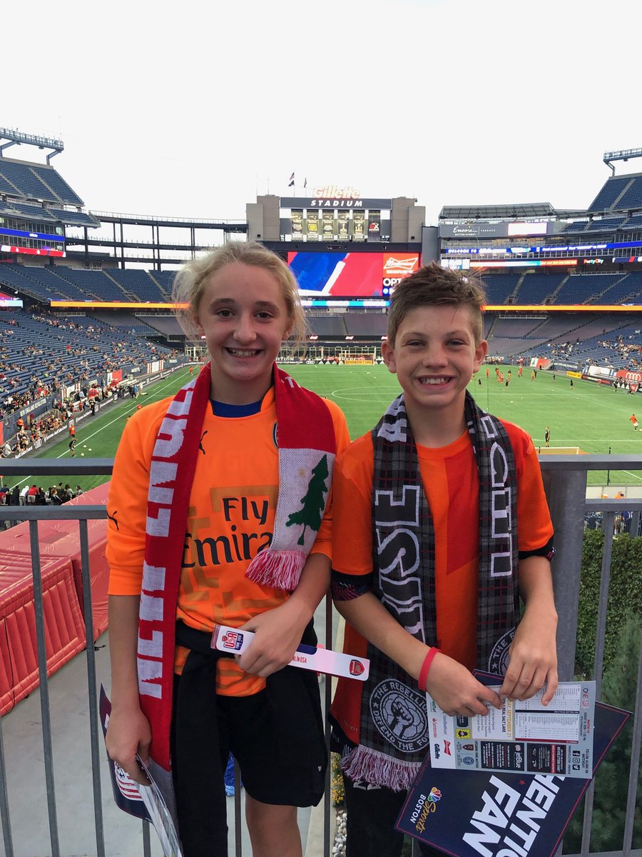 AmyDeschaine's tweet image. At ⁦@NERevolution⁩ for #concussionawarenessnight. Let’s go #NERevs! #TTPledge