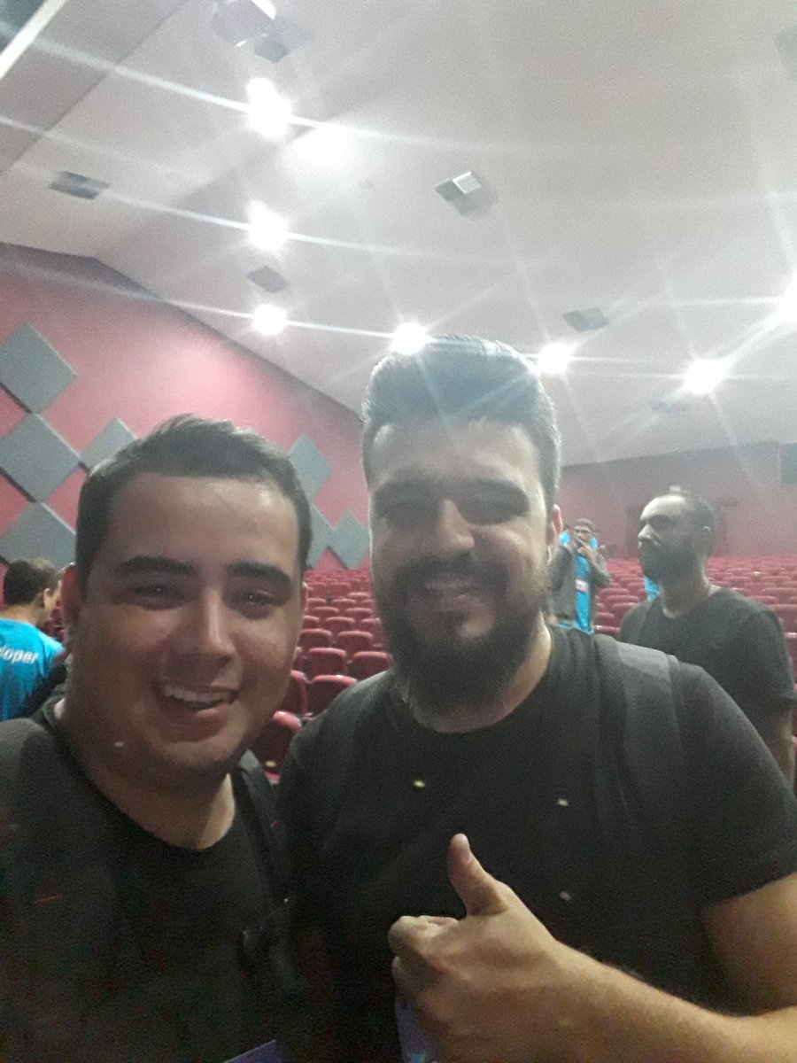 sostenes_gomes's tweet image. Eu e o CTOzao @eduardojmatos na #fluttertalks