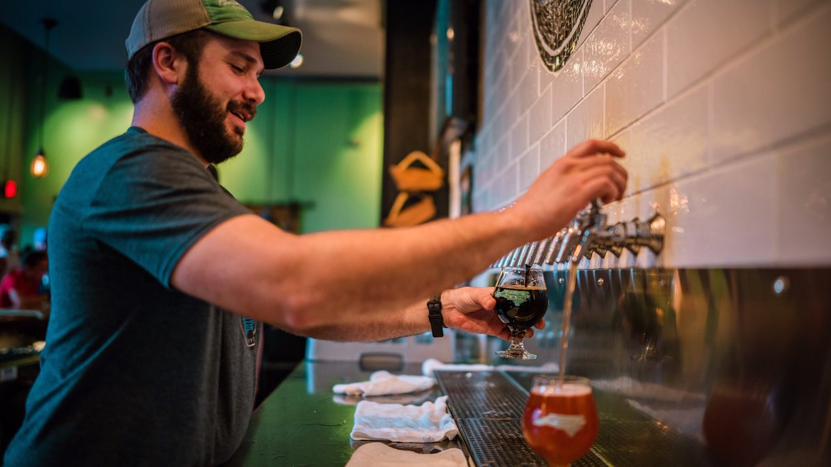 Who’s ready for Labor Day? We are! Celebrate on Monday with us. We open at 12🍻

Photo by Justin Gartman #bondbrosbeer #bondbros #laborday #happymonday