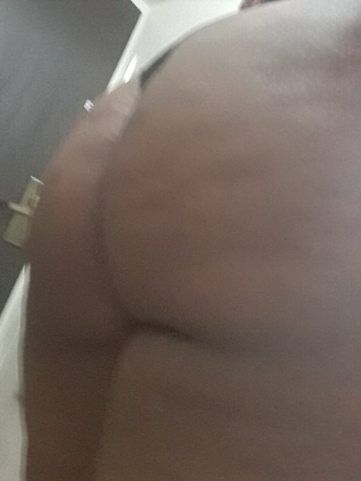 Ass natural and Phat 😋 it&rsquo;s a win 🙌🏽 https://t.co/R2ExbGTxvh