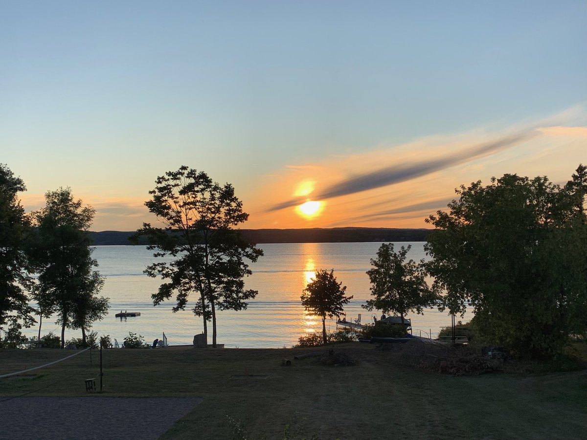 Oh - the Labour Day Weekend Show @ Calabogie...signing off, as my retirement from my incredible ride at the Ottawa Catholic School Board becomes official with the opening of the 2019 school year.  Thank you - tech as a tool to teach, learn and lead- and repeat😘🤗🎊. Cheers,    B