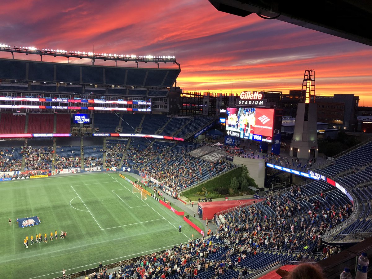 TedPriestly's tweet image. Orange sky for @ThinkTaylorORG night @NERevolution?  Love it. #TTpledge