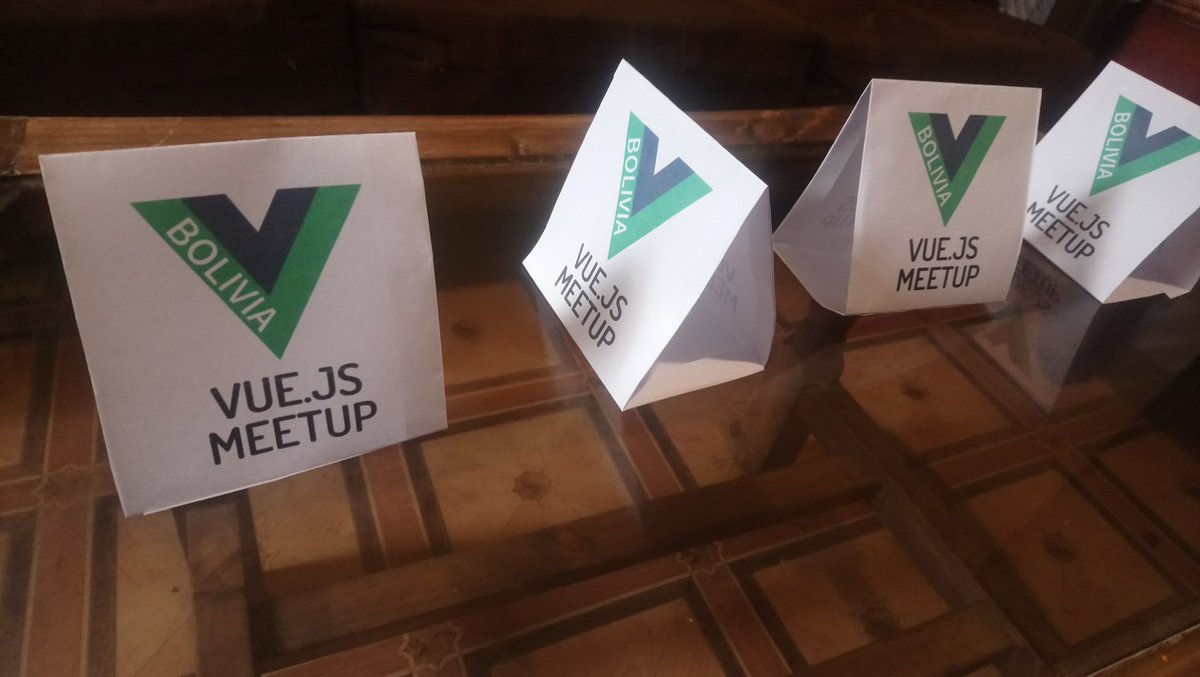 vuejsbolivia's tweet image. Así fue la primera reunión de entusiasta de @vuejs en Bolivia!! meetu.ps/e/H6zHS/BXMVJ/d