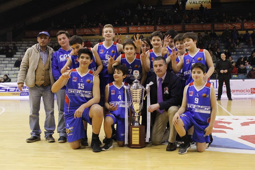 🏆 CAMPEONES COPA SAESA 2019 🏆

#LigaSaesa 2019 
Felicidades a todos quienes forman parte de la familia CDSC PTO VARAS.

#PuertoVaras <a href="/diario_eha/">El Heraldo Austral</a> <a href="/ligasaesa/">Liga Saesa 🏀</a>