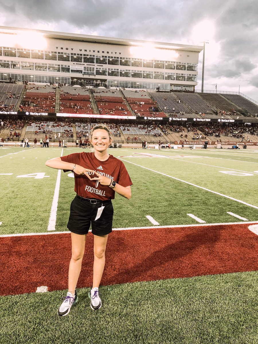 1st game with our sistas⚔️