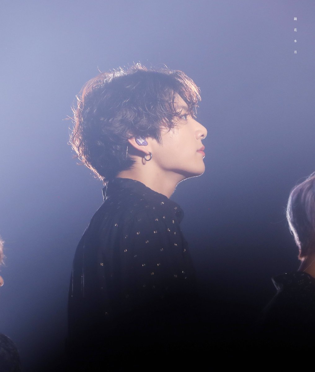queridojkook tweet picture