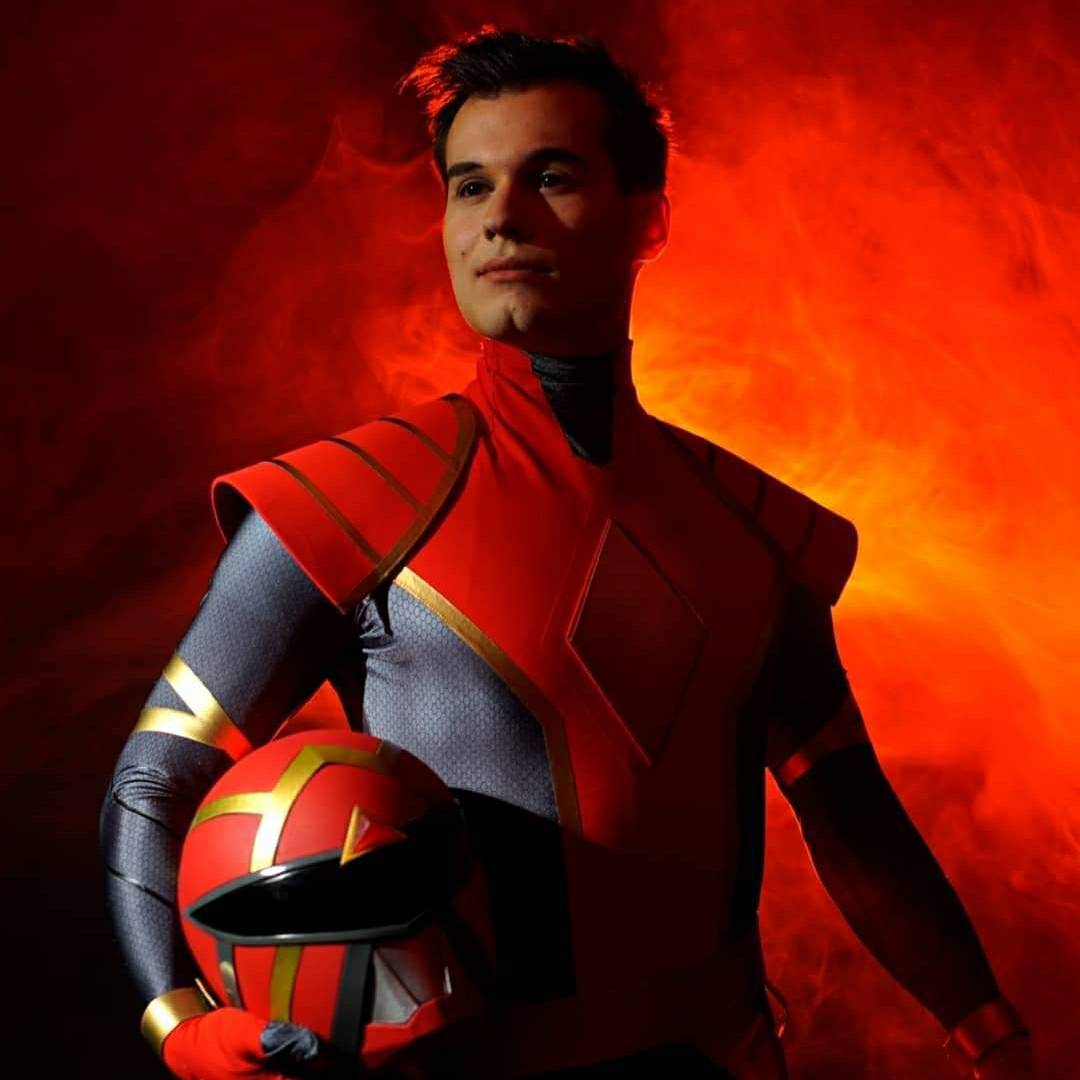 DeeGlobalNerdz's tweet photo. 15 With @StarchildProps himself
❤
https://t.co/MxEgnqnLXJ
❤
Link in bio for Instagram users
❤
#PowerRangers #mmpr #therangervault #starchildprops #omegarangers #cosplay #artdesign #interview #boomstudios #boomcomics #hasbro #comics #powermorphicon2020 https://t.co/bKa0KoOIAw