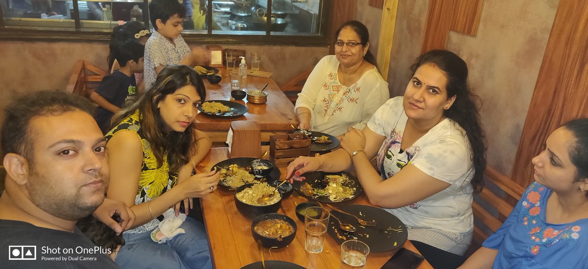 kalikahut_1964's tweet photo. It's a Kitty Party or Friends Union we got you all delicious and yummy. Thanks for being with us <3
.
#foodilicious #kirtinagar #pacificmalldelhi #delhifoodbloggers #chickenhandi #muttonhandi #biryani #chickenbiryani #muttonbiryani #delicious_food #foodporn #northindianfood https://t.co/laDbpsvAVO