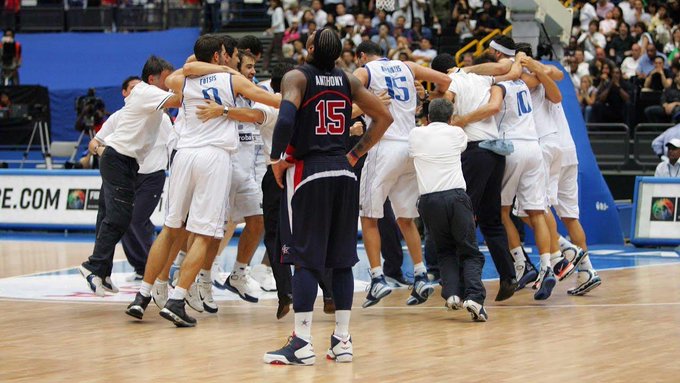 13年前的今天：世錦賽半決賽“夢七隊”不敵希臘