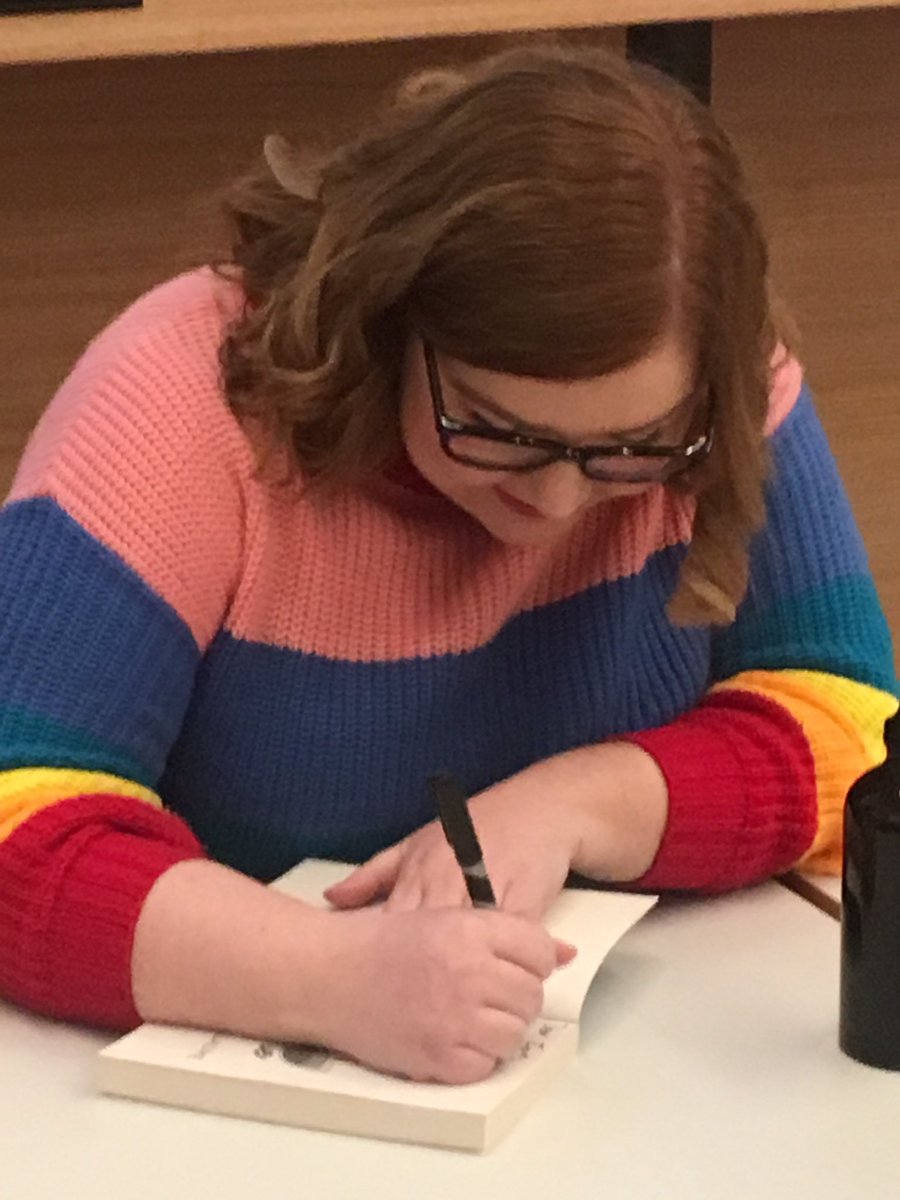 Jacinta_DiMase's tweet photo. Fave festival event is seeing authors interacting with their fans and signing copies of their books. @JennaGuillaume signing #WhatILikeAboutMe #MWF19 @ReadingsBooks @Library_Vic @MacmillanAus @danielle_binks #PopCulture #watchYA #Netflix https://t.co/ZCvm9Z5iox