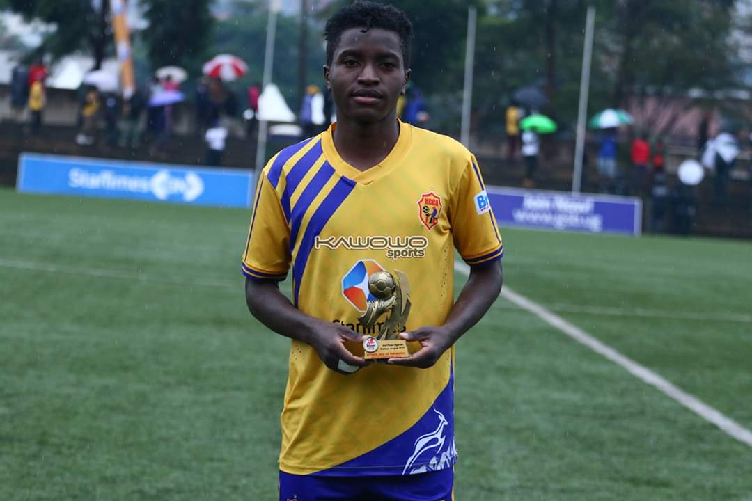 KawowoSports's tweet photo. PHOTOS: @KCCAFC entertain @WakisoGiantsFC under rainy skies at Lugogo in the @UPL 2019/20 season opener.
📷: @BatanuddeJohn
#KawowoUpdates #UPPLive #KCCAWGFC https://t.co/RyK2qKqZTc