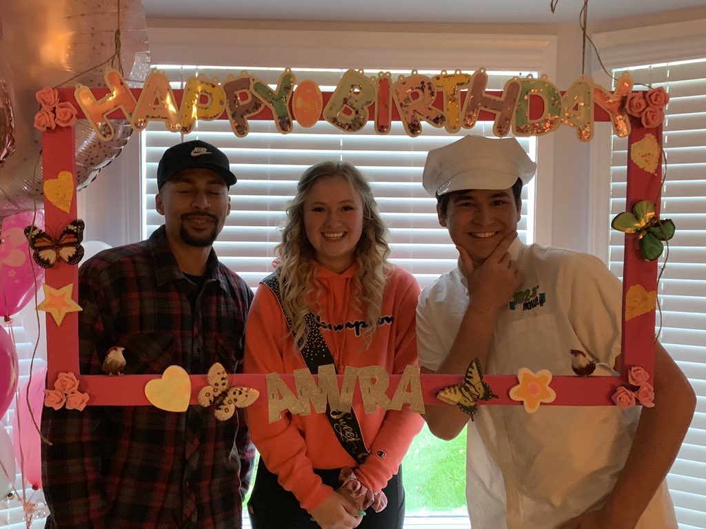 NOWGrapeScott's tweet photo. Yooooo I want to miss Amira’s sweet 16th birthday and who else is there but one of my best bros!! I lost it when I seen this absolute mad lad!😵 @NOWtrucksicle #1023NOWRadio https://t.co/VAGPYDeqzE