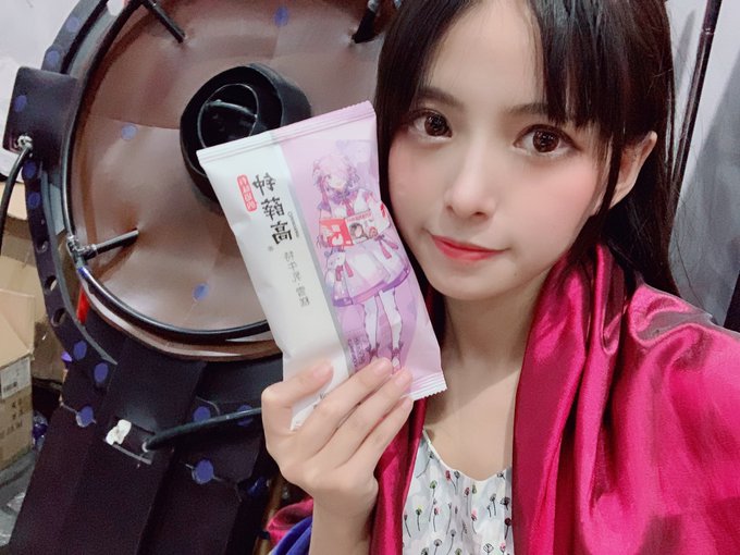 Twitterのコスプレ画像22