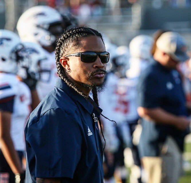 COACH PEKO✊🏾 imma ride for my dawgss!! #StangGang 🤟🏾