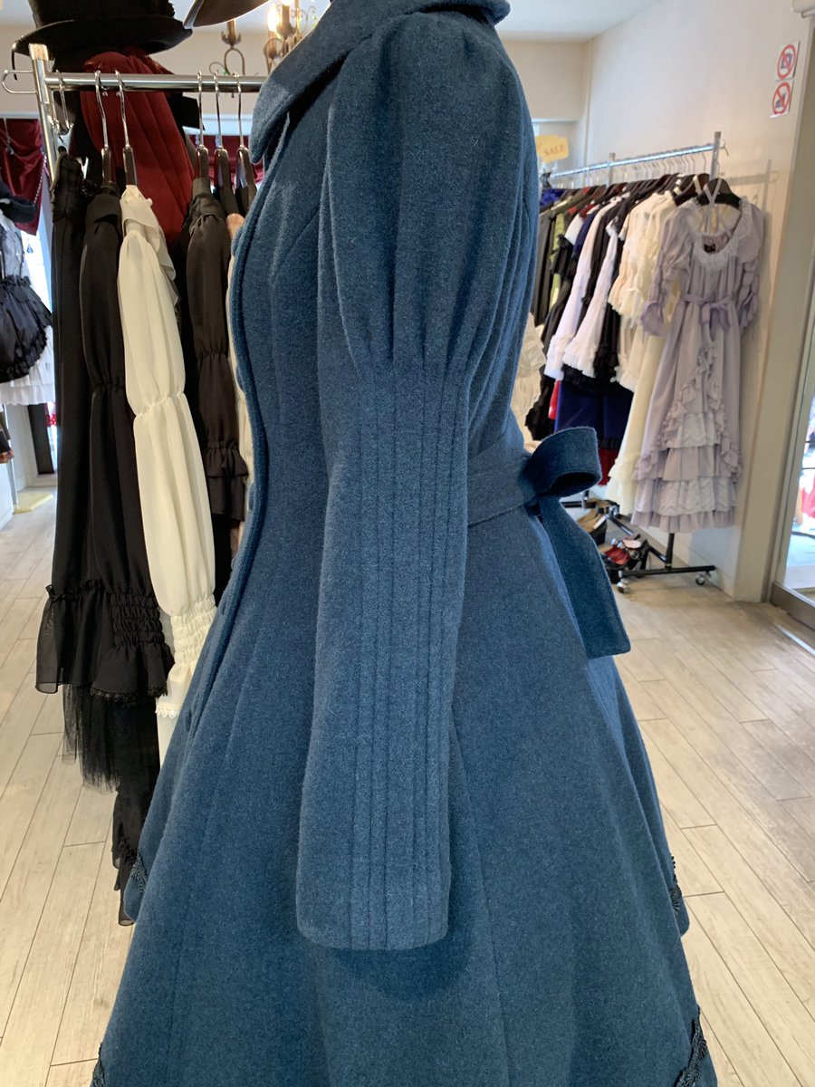 👑Victorian maiden👑 コートご予約、本日最終日‼️ ・ケープ付