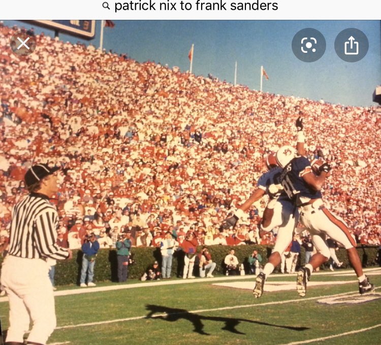 aubpvalt's tweet photo. I just can’t handle this... #Auburn #Spirit #WarEagle #likefatherlikeson https://t.co/fNhHjjwLZZ