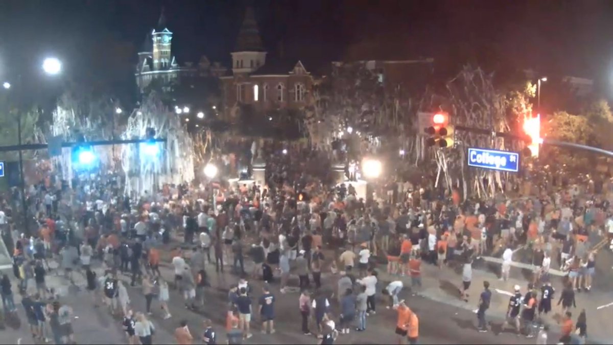 JoshVitale's tweet photo. Meanwhile, back in Auburn..... https://t.co/RoKILH1xrV