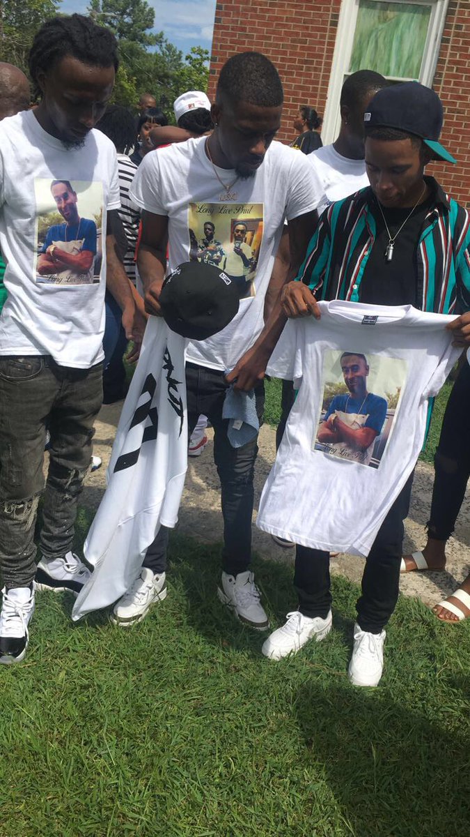 Taedoefrm919's tweet image. Onna da highway bussin off did 60 thinkin bout cha my nigga s2g city got me movin like I ain’t neva moved before, shit fucked up I still don’t wanna believe u not here no more my nigga... u didn’t deserve nun of dis , da family miss u and gone hold it dwn #LLNUT 💙💙💙🕊☝🏾🦍🦈🙏🏾