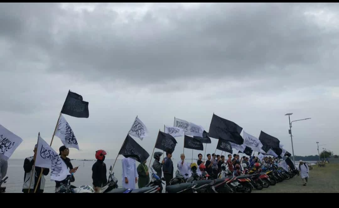 shimichikw's tweet photo. #MomentumHijrahSyariahKaffah
#HijrahMenujuIslamKaffah
#WeWantKhilafah
#KhilafahWillBeBack
#JogjaRinduKhilafah https://t.co/5KBSL5bcth