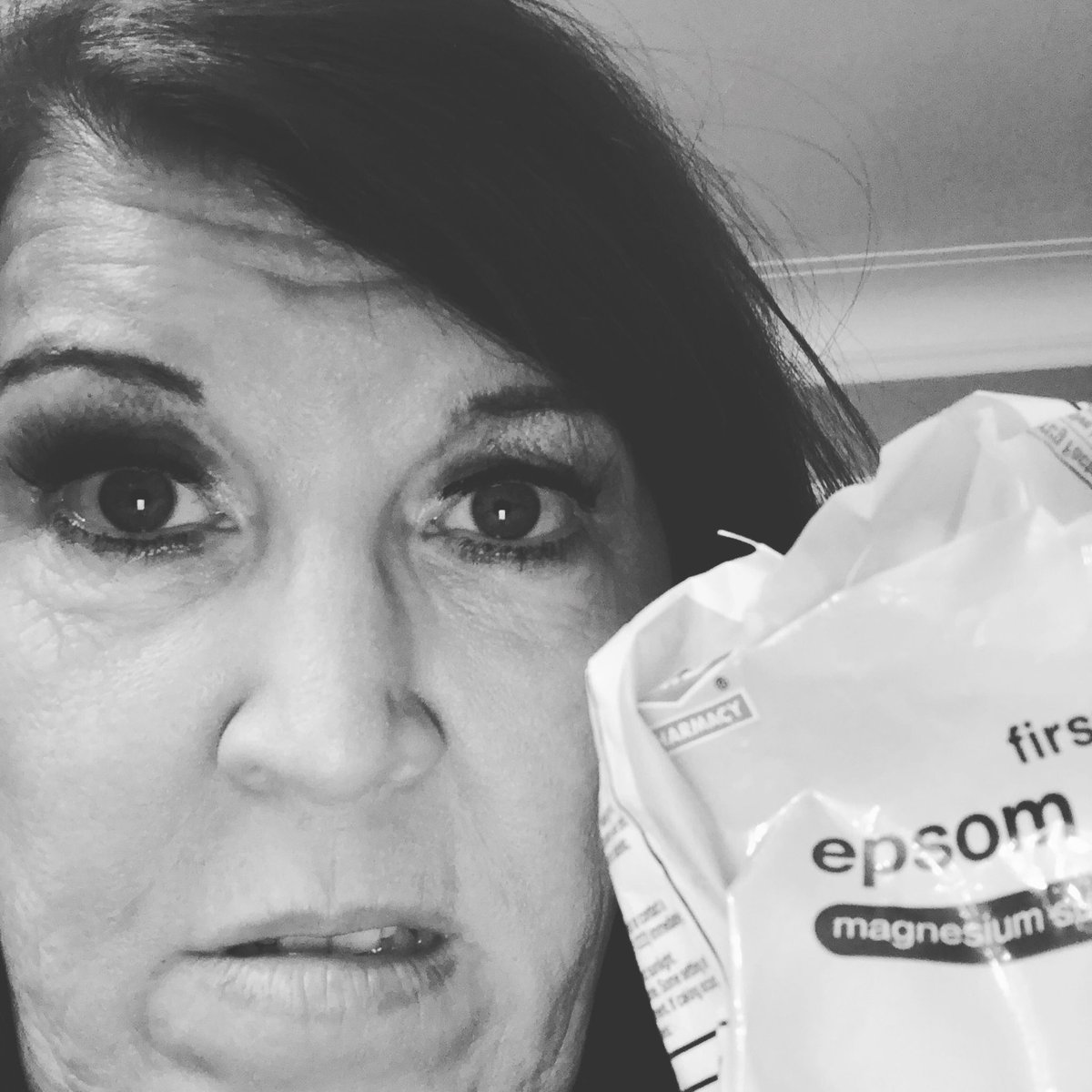 KateFlannery's tweet image. Day 4 #DWTS  @dancingabc I danced for 4 hours but I am walking with a limp today  I have a knot in my calf. #gettinghelp #epsomsalt #notgivingupbutnervous