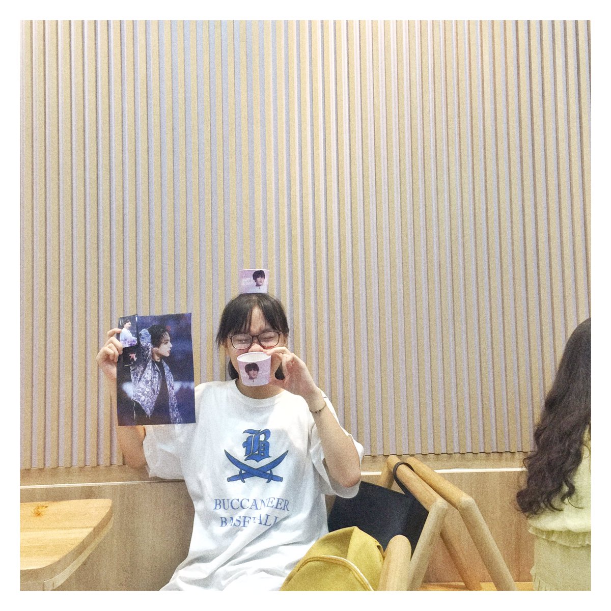 byebyechi_'s tweet photo. #Madein1997
#MadeinJungkookAgain
#HappyJungkookDay
Thanks @madein1997_jk and @Jungkookvietnam so much for this event๐ i have had a cheering time๐ฅณ๐ฅณ https://t.co/tJ2V5ZaA4N
