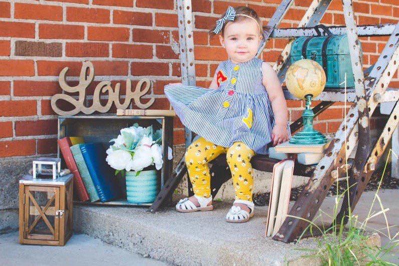 _SJPeace_'s tweet image. This beautiful 17 month old baby girl, Anderson Davis, was shot in the face with an AR-15 today in Odessa, Texas.

For what? FOR WHAT?!

5 were people killed, 21 injured in another mass shooting, in ANOTHER WHITE MALE DOMESTIC TERRORIST ATTACK

LOOK AT HER! SHE IS A BABY 💔