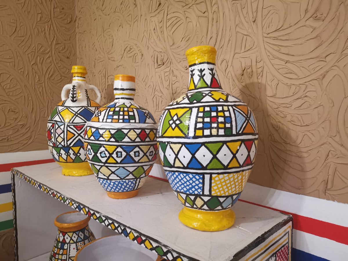 SHP_ASE's tweet photo. شريفه الالمعي،،، حرفية القط العسيري إحدى المشاركات في موسم السوده في فعاليات رجال الطيب بقرية رجال المع والذي نال ركنها استحسان زوار القريه خلال عشرين يوما وحيث حصلة على المركز الأول في أفضل الحرفين المشاركين https://t.co/A9myd9PfMQ